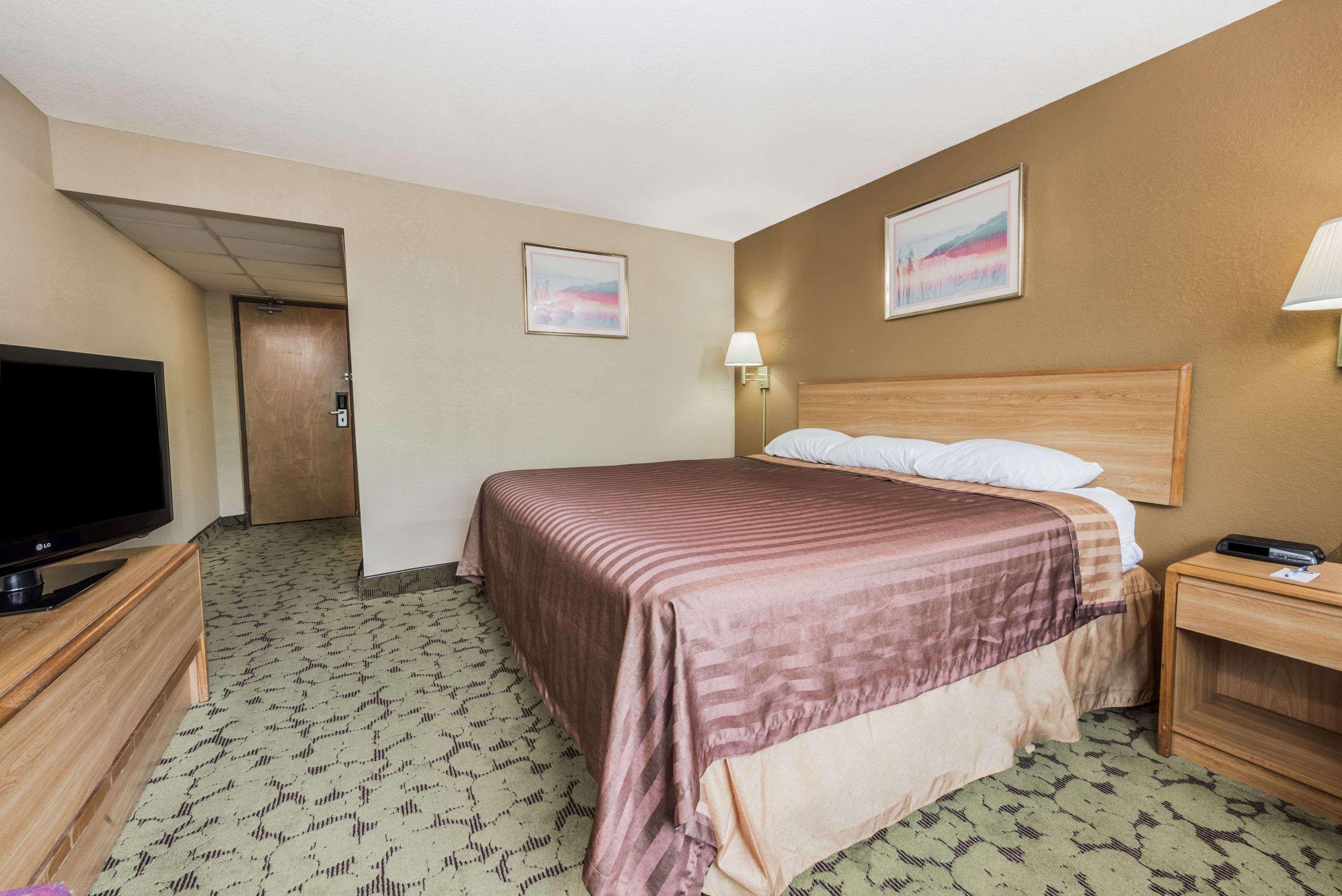 Travelodge By Wyndham Bloomington Kültér fotó