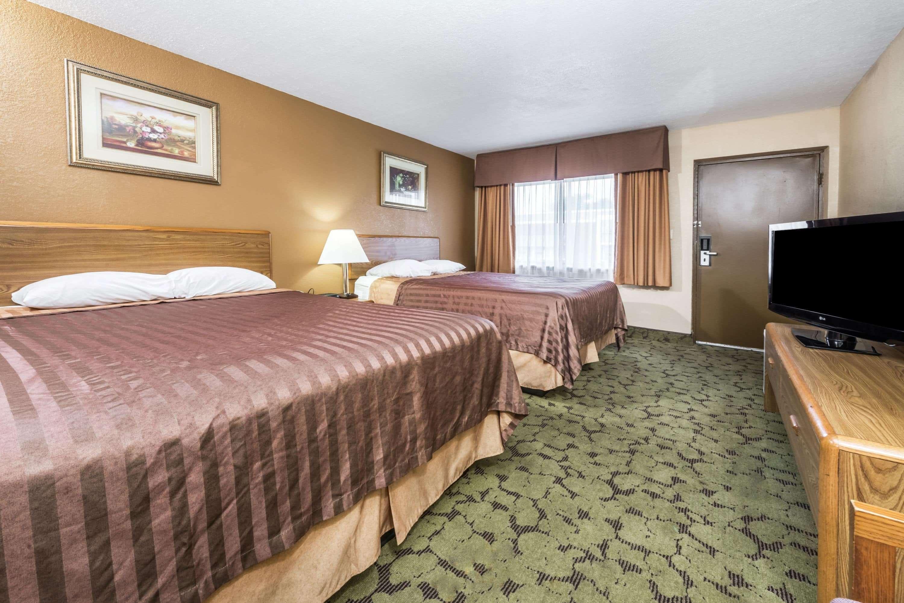 Travelodge By Wyndham Bloomington Kültér fotó