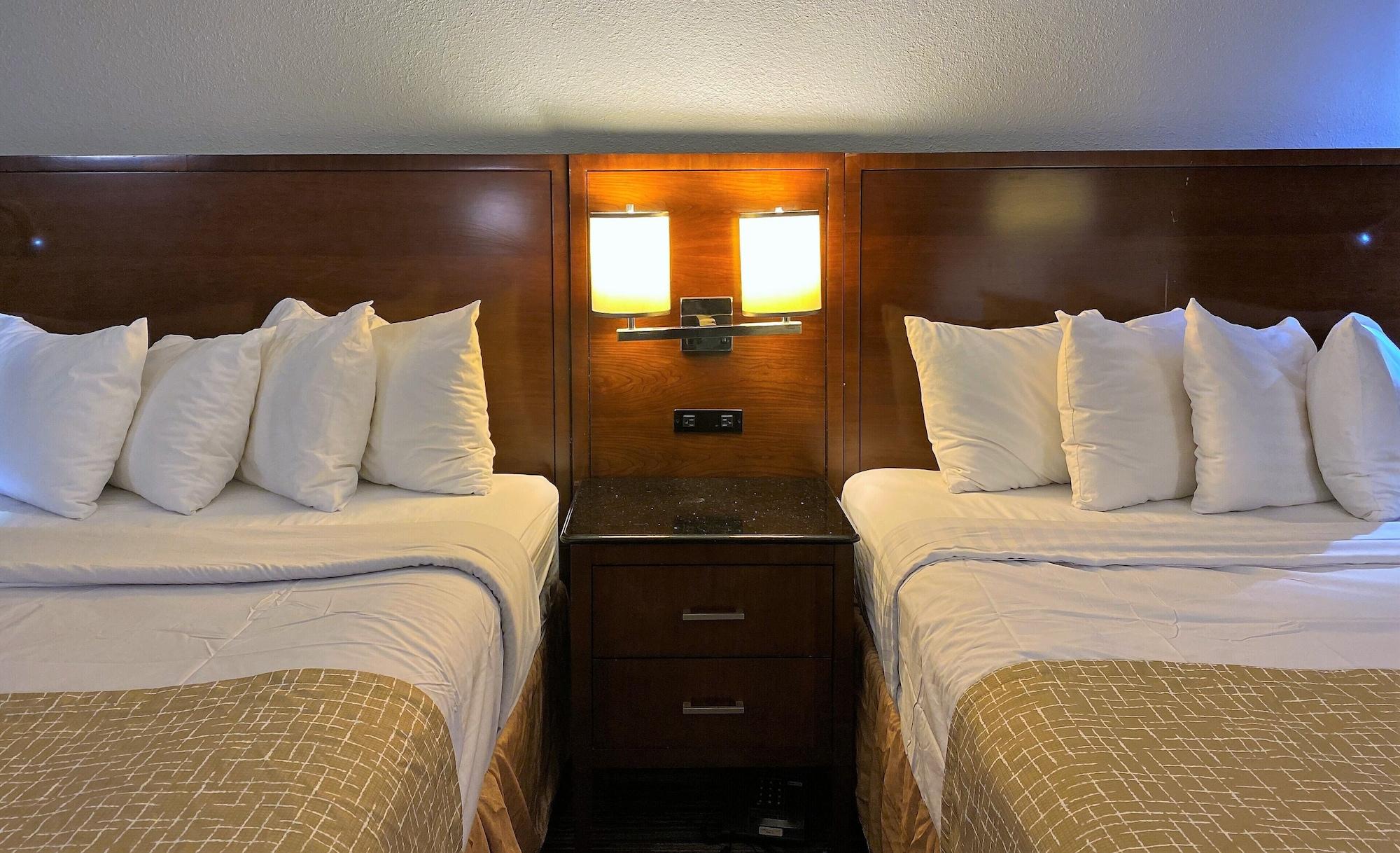 Travelodge By Wyndham Bloomington Kültér fotó